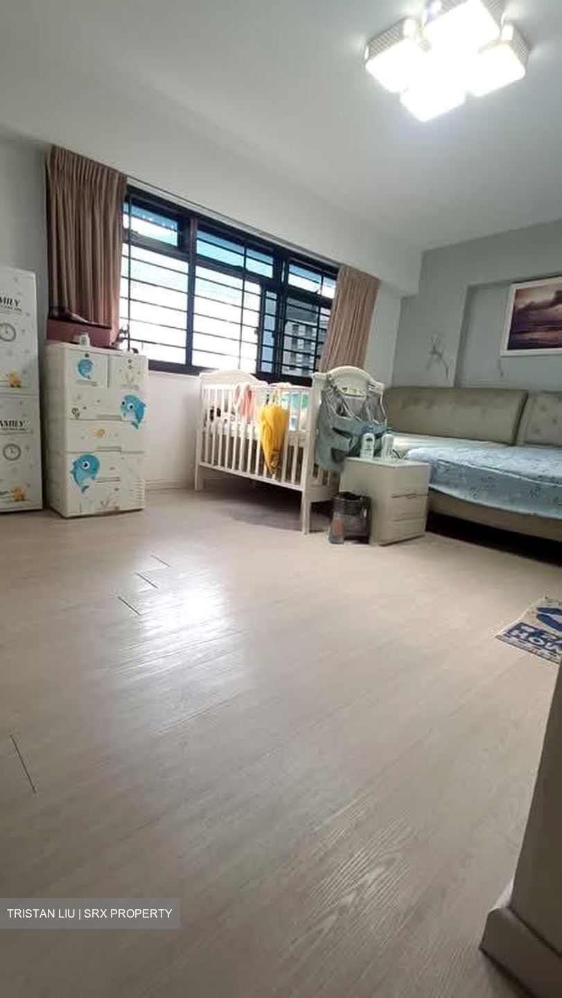 Blk 506A Montreal Spring (Sembawang), HDB Executive #565236111
